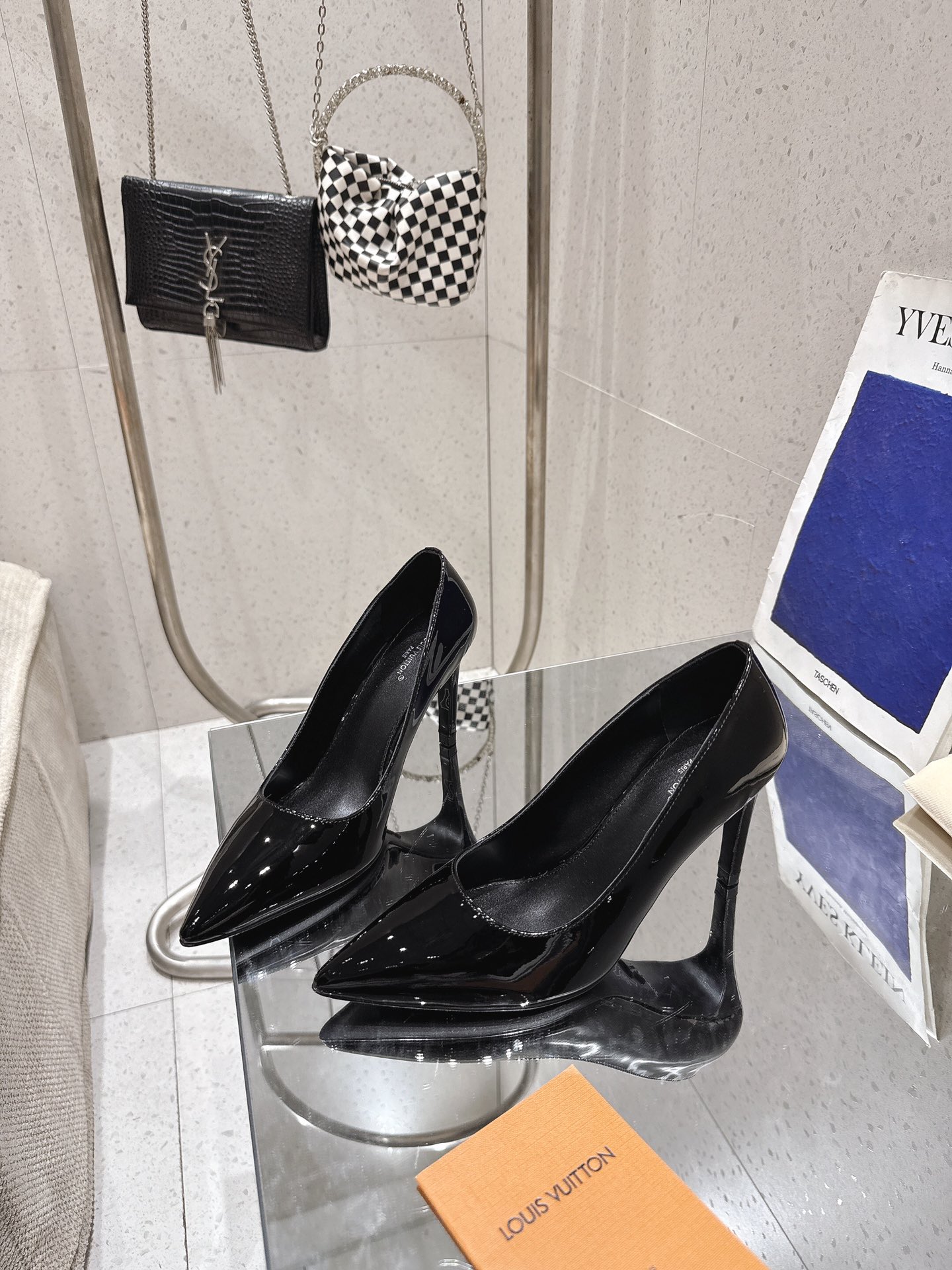 Women's high heels
